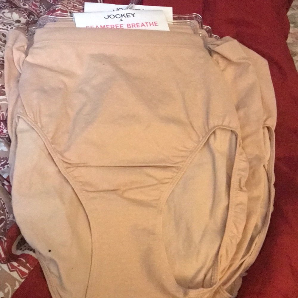 NWT sz 9 jockey beige seam free breathe briefs
